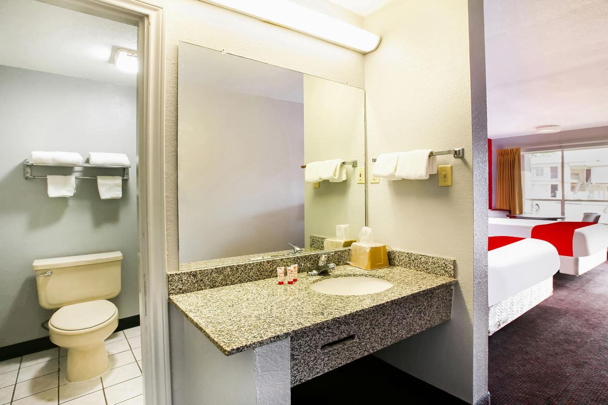 Oyo Hotel Texarkana North Heights Ar Hwy I-30 Εξωτερικό φωτογραφία